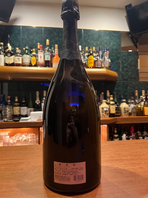 ドンペリニョン　ジョロボアム（お酒）の商品画像 - 査定依頼日：2026年7月19日 - 最高査定価格：150,000円
