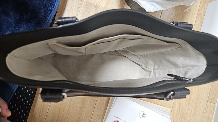 カバン（ブランドバッグ）の商品画像 - 査定依頼日：2026年3月22日 - 最高査定価格：80,000円