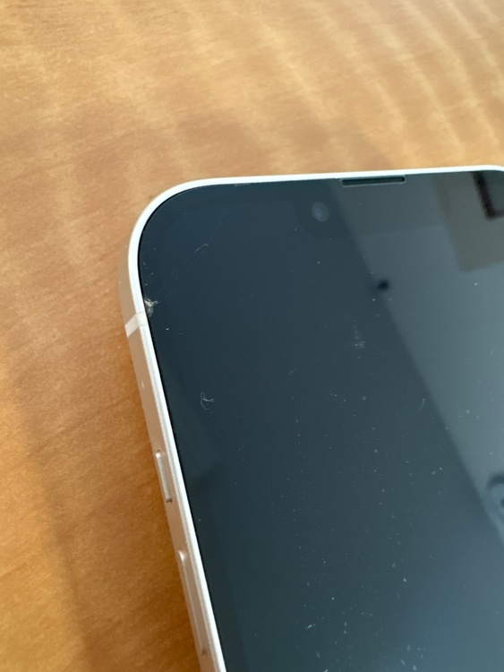 iPhone 13 128GB Softbank（スマホ）の商品画像 - 査定依頼日：2026年4月13日 - 最高査定価格：36,000円