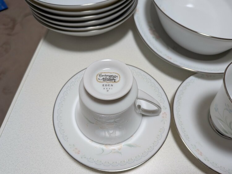食器　ノリタケコンテンポラリーEDEN3391 （食器）の商品画像 - 査定依頼日：2026年4月20日 - 最高査定価格：5,000円