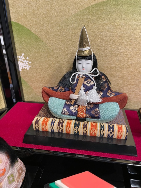 作家ものとしての評価で査定いただけますか？  ﻿【木村一秀 作】江戸木目込 平安（美術品・骨董品）の商品画像 - 査定依頼日：2025年11月5日 - 最高査定価格：2,000円