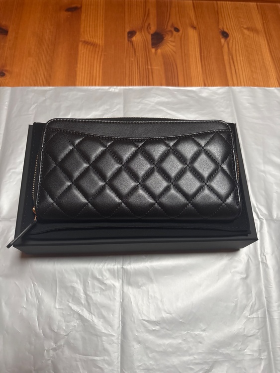 シャネルマトラッセジップ長財布（ブランド財布・小物）の商品画像 - 査定依頼日：2026年4月7日 - 最高査定価格：60,000円