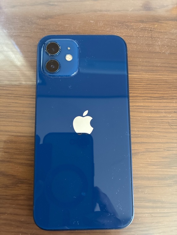 iPhone iPhone 12 128GB SIMフリー（スマホ）の商品画像 - 査定依頼日：2026年9月22日 - 最高査定価格：25,500円