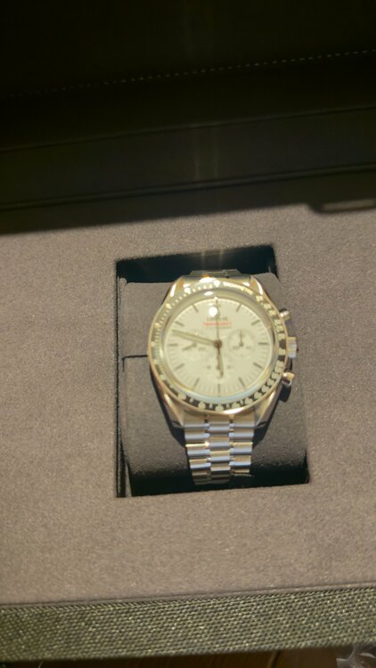 オメガ スピードマスター （高級時計）の商品画像 - 査定依頼日：2026年1月30日 - 最高査定価格：1,000,000円