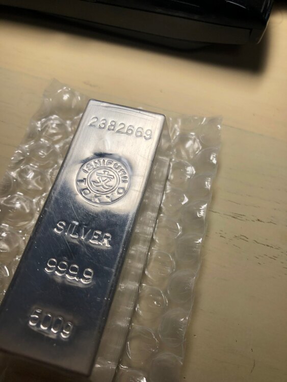 500g インゴット石福　1オンスコイン（金・貴金属）の商品画像 - 査定依頼日：2025年3月23日 - 最高査定価格：70,000円