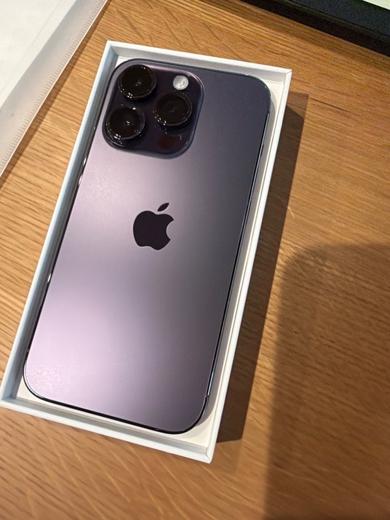 iPhone 14 Pro 128GB Softbank（スマホ）の商品画像 - 査定依頼日：2026年1月29日 - 最高査定価格：64,000円