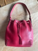 その他 バーバリー （ブランドバッグ）の商品画像 - 査定依頼日：2025年3月10日 - 最高査定価格：10,000円