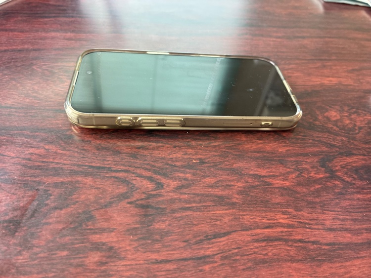 iPhone16（スマホ）の商品画像 - 査定依頼日：2026年8月31日 - 最高査定価格：70,000円