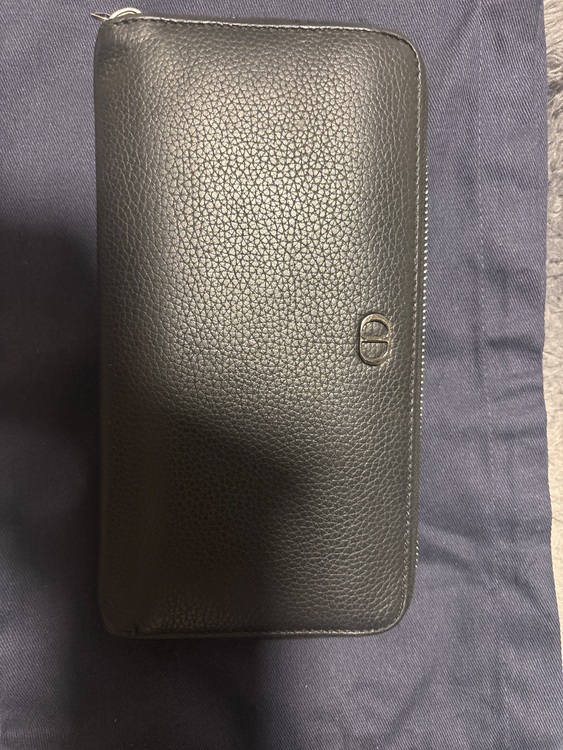 ディオール  （ブランドバッグ）の商品画像 - 査定依頼日：2025年10月6日 - 最高査定価格：30,000円