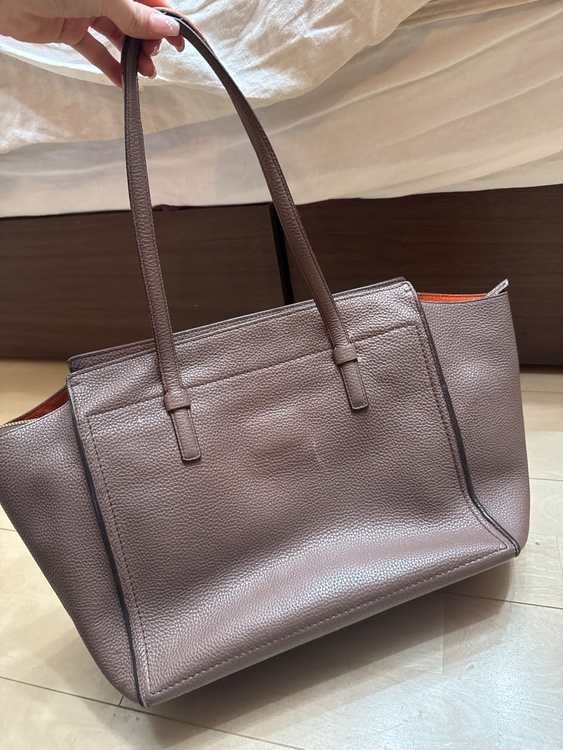 エイミートート（ブランドバッグ）の商品画像 - 査定依頼日：2025年12月8日 - 最高査定価格：15,000円