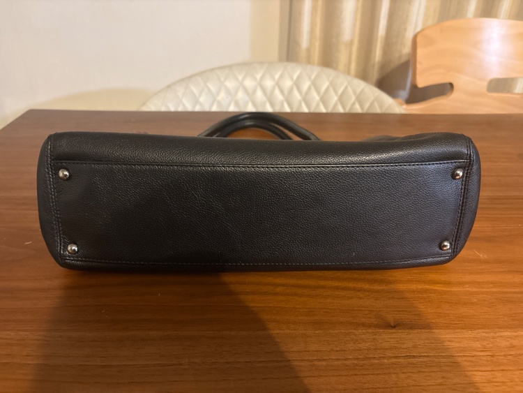 エグゼクティブトート（ブランドバッグ）の商品画像 - 査定依頼日：2026年2月23日 - 最高査定価格：100,000円