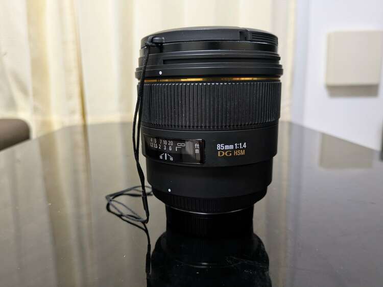 SIGMA 85mm F1.4 EX DG ニコン用（カメラ）の商品画像 - 査定依頼日：2025年3月18日 - 最高査定価格：35,000円