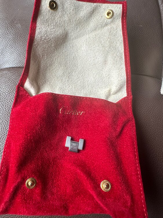 カルティエ タンク （高級時計）の商品画像 - 査定依頼日：2025年3月11日 - 最高査定価格：520,000円