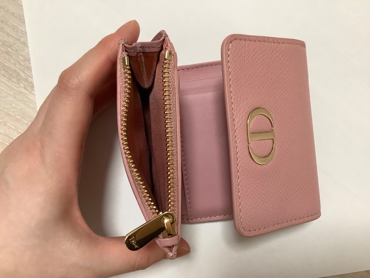 ウォレット（ブランド財布・小物）の商品画像 - 査定依頼日：2025年12月18日 - 最高査定価格：100,000円