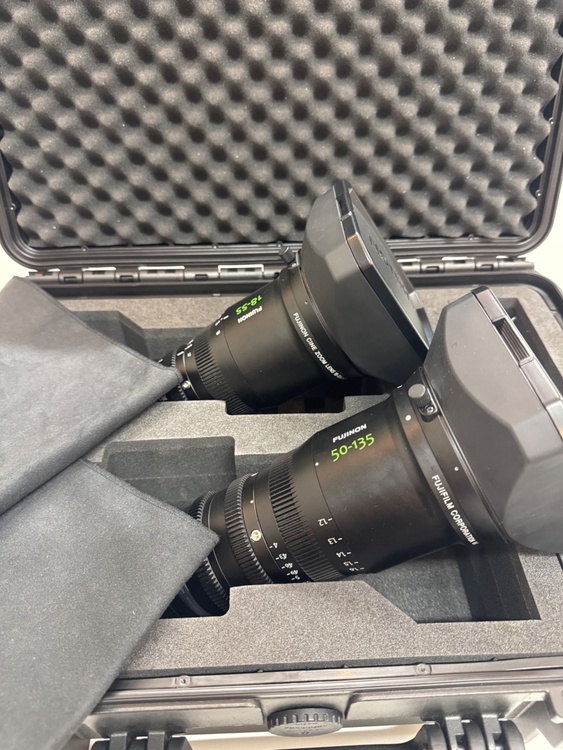 【美品】FUJINON MK18-55mm T2.9 / Eマウント シネマズー（カメラ）の商品画像 - 査定依頼日：2026年4月19日 - 最高査定価格：200,000円