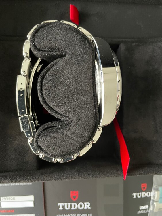 M79360N-0001（高級時計）の商品画像 - 査定依頼日：2025年5月1日 - 最高査定価格：480,000円