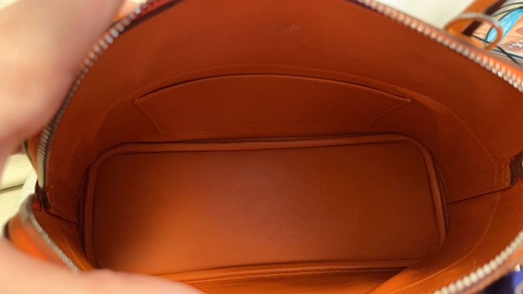 エルメス ボリード （ブランドバッグ）の商品画像 - 査定依頼日：2025年12月7日 - 最高査定価格：500,000円