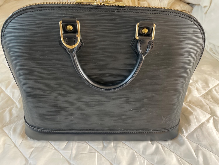 アルマ（ブランドバッグ）の商品画像 - 査定依頼日：2025年10月7日 - 最高査定価格：90,000円