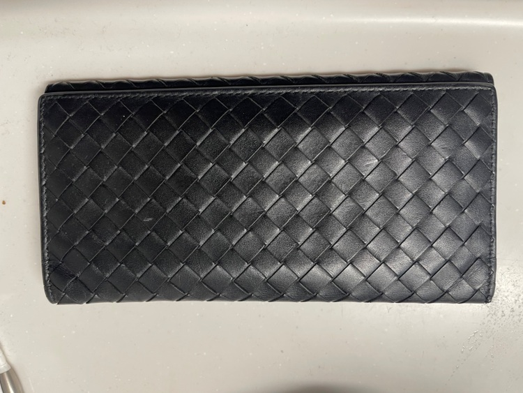 ボッテガ・ヴェネタ  （ブランドバッグ）の商品画像 - 査定依頼日：2025年9月12日 - 最高査定価格：20,000円