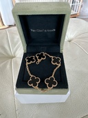 バンクリーフブレスレット