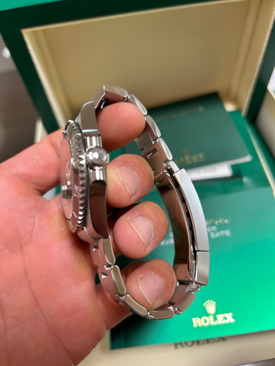 ロレックス サブマリーナー 126610Ln（高級時計）の商品画像 - 査定依頼日：2025年7月29日 - 最高査定価格：2,000,000円