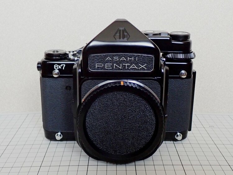 PENTAX ６×７（カメラ）の商品画像 - 査定依頼日：2026年9月30日 - 最高査定価格：112,000円