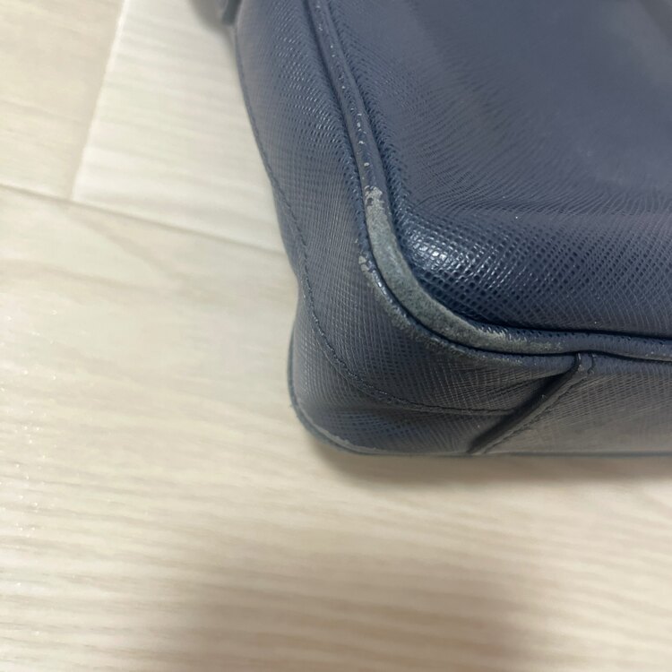 プラダ  （ブランドバッグ）の商品画像 - 査定依頼日：2025年3月18日 - 最高査定価格：60,000円