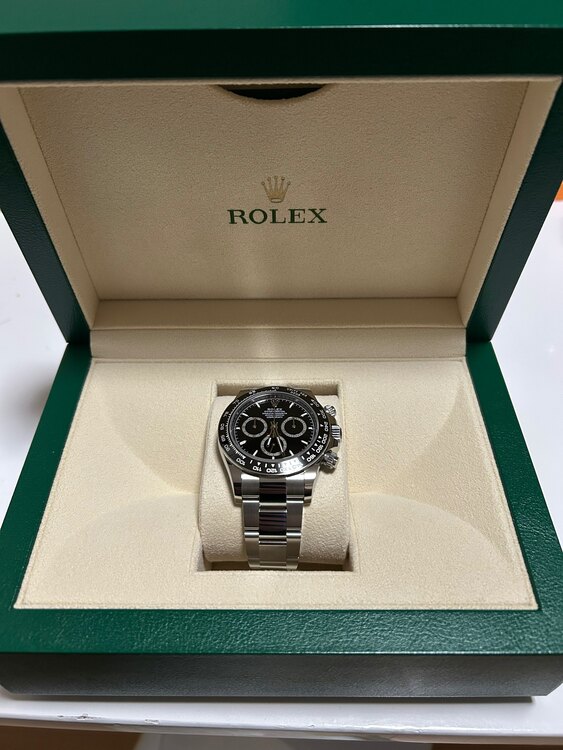 コスモグラフデイトナ（高級時計）の商品画像 - 査定依頼日：2025年1月7日 - 最高査定価格：4,200,000円