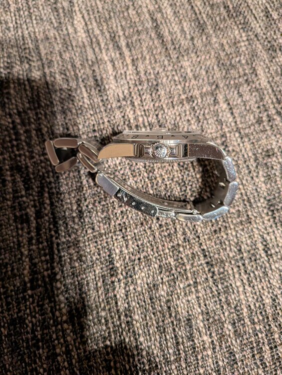 16570t（高級時計）の商品画像 - 査定依頼日：2026年3月8日 - 最高査定価格：1,150,000円