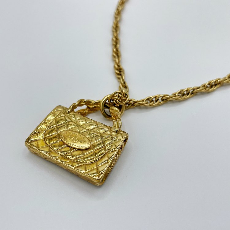 シャネル　マトラッセモチーフネックレス（金・貴金属）の商品画像 - 査定依頼日：2022年8月10日 - 最高査定価格：75,000円