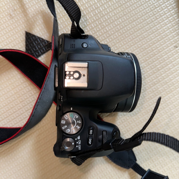 EOS kiss x9（カメラ）の商品画像 - 査定依頼日：2026年6月15日 - 最高査定価格：39,100円
