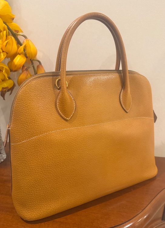 ボリード35（ブランドバッグ）の商品画像 - 査定依頼日：2026年2月12日 - 最高査定価格：600,000円