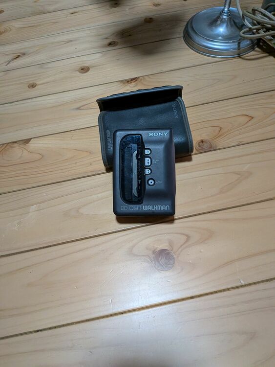 SONY WALKMAN  WM-9（家電）の商品画像 - 査定依頼日：2025年10月3日 - 最高査定価格：56,000円