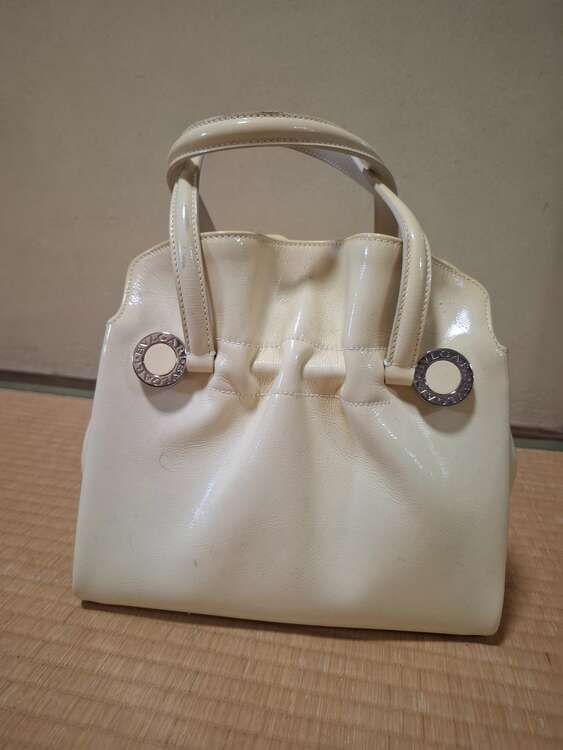BVLGARI（ブランドバッグ）の商品画像 - 査定依頼日：2025年5月9日 - 最高査定価格：18,000円