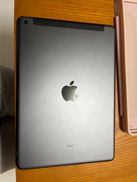 iPad第9世代（PC・タブレット）の商品画像 - 査定依頼日：2026年5月2日 - 最高査定価格：100,000円