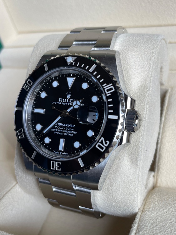 ロレックス サブマリーナー 126110LNL（高級時計）の商品画像 - 査定依頼日：2025年7月24日 - 最高査定価格：1,950,000円