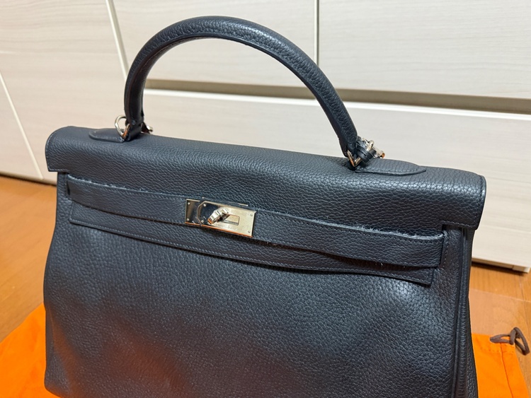 エルメス ケリー（ブランドバッグ）の商品画像 - 査定依頼日：2026年7月11日 - 最高査定価格：1,700,000円
