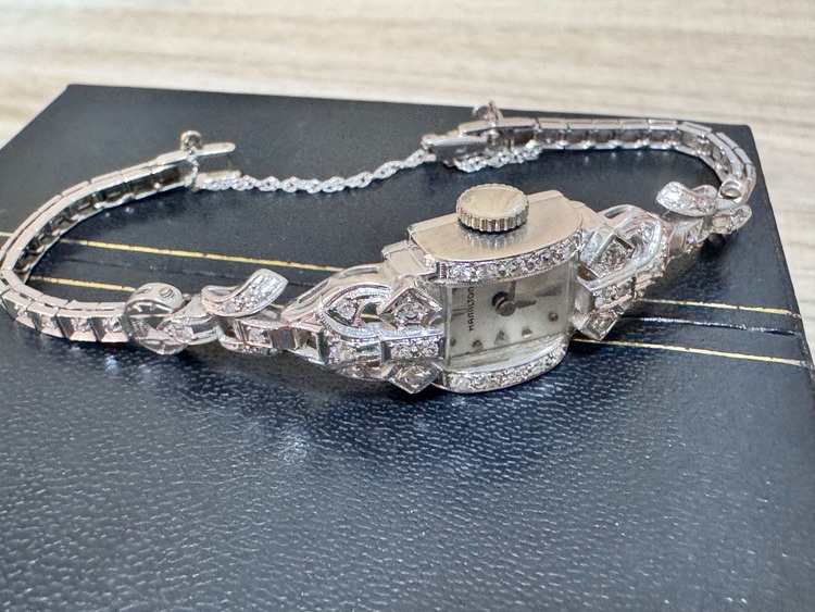 アンティークハミルトン腕時計（高級時計）の商品画像 - 査定依頼日：2025年7月4日 - 最高査定価格：200,000円