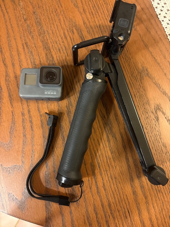 Gopro HERO5（カメラ）の商品画像 - 査定依頼日：2026年8月31日 - 最高査定価格：4,000円