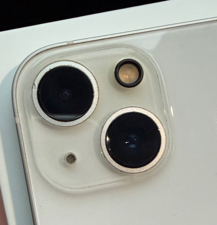 iPhone iPhone 13 256GB 楽天モバイル（スマホ）の商品画像 - 査定依頼日：2026年5月27日 - 最高査定価格：42,000円