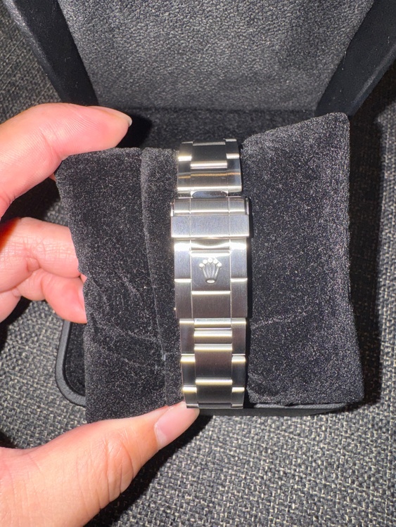 ロレックス エクスプローラー 11427（高級時計）の商品画像 - 査定依頼日：2026年1月8日 - 最高査定価格：1,000,000円