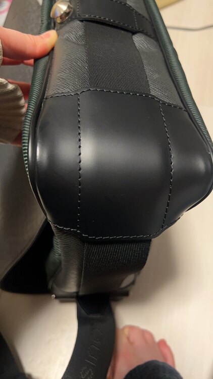 ルイヴィトン タイガ （ブランドバッグ）の商品画像 - 査定依頼日：2025年2月23日 - 最高査定価格：35,000円