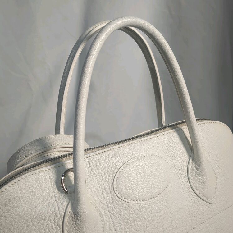 ボリード　35 ホワイト系　トリヨンクレマンス（ブランドバッグ）の商品画像 - 査定依頼日：2025年11月5日 - 最高査定価格：300,000円