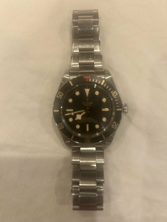 チューダー ブラックベイ 79030N（高級時計）の商品画像 - 査定依頼日：2025年12月7日 - 最高査定価格：300,000円