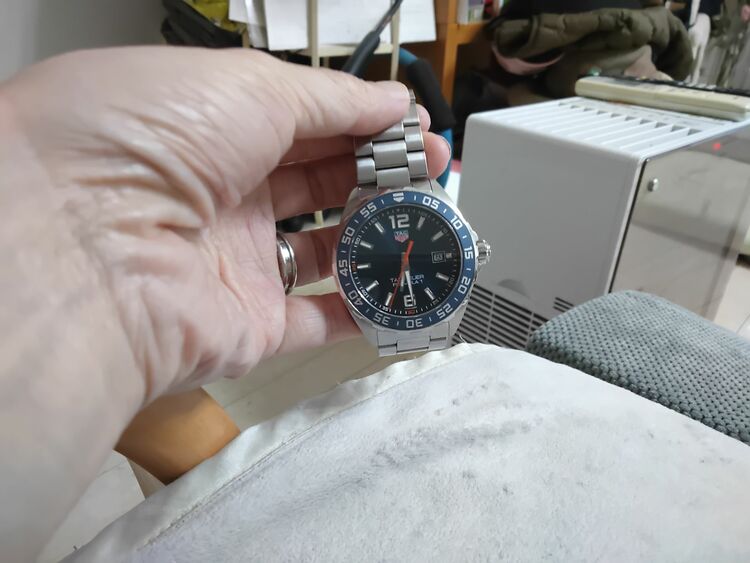 タグホイヤー アクアレーサー （高級時計）の商品画像 - 査定依頼日：2025年11月9日 - 最高査定価格：120,000円