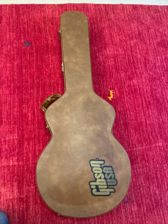 ES-335 dot（ピアノ・楽器・PA機材）の商品画像 - 査定依頼日：2026年4月27日 - 最高査定価格：250,000円