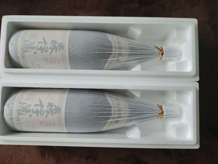 焼酎 森伊蔵 （お酒）の商品画像 - 査定依頼日：2023年2月24日 - 最高査定価格：21,000円