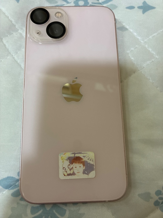 iPhone iPhone 13 128GB docomo（スマホ）の商品画像 - 査定依頼日：2026年9月15日 - 最高査定価格：33,000円
