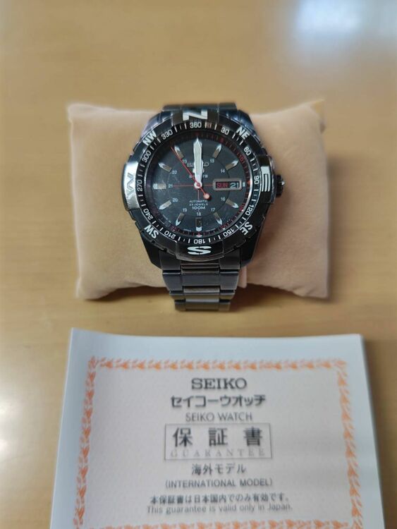 セイコー その他 セイコー5 スポーツ　SNZJ11J（高級時計）の商品画像 - 査定依頼日：2025年9月30日 - 最高査定価格：3,000円
