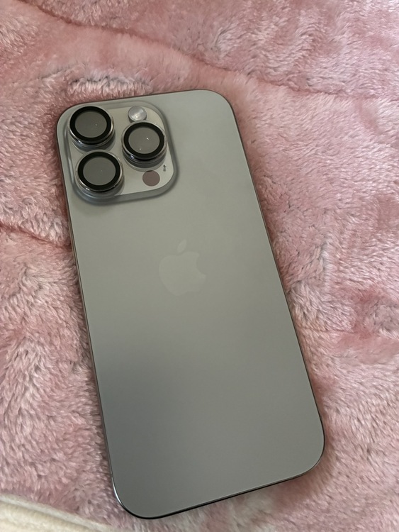 iPhone 16 Pro 128GB SIMフリー（スマホ）の商品画像 - 査定依頼日：2026年1月29日 - 最高査定価格：103,000円